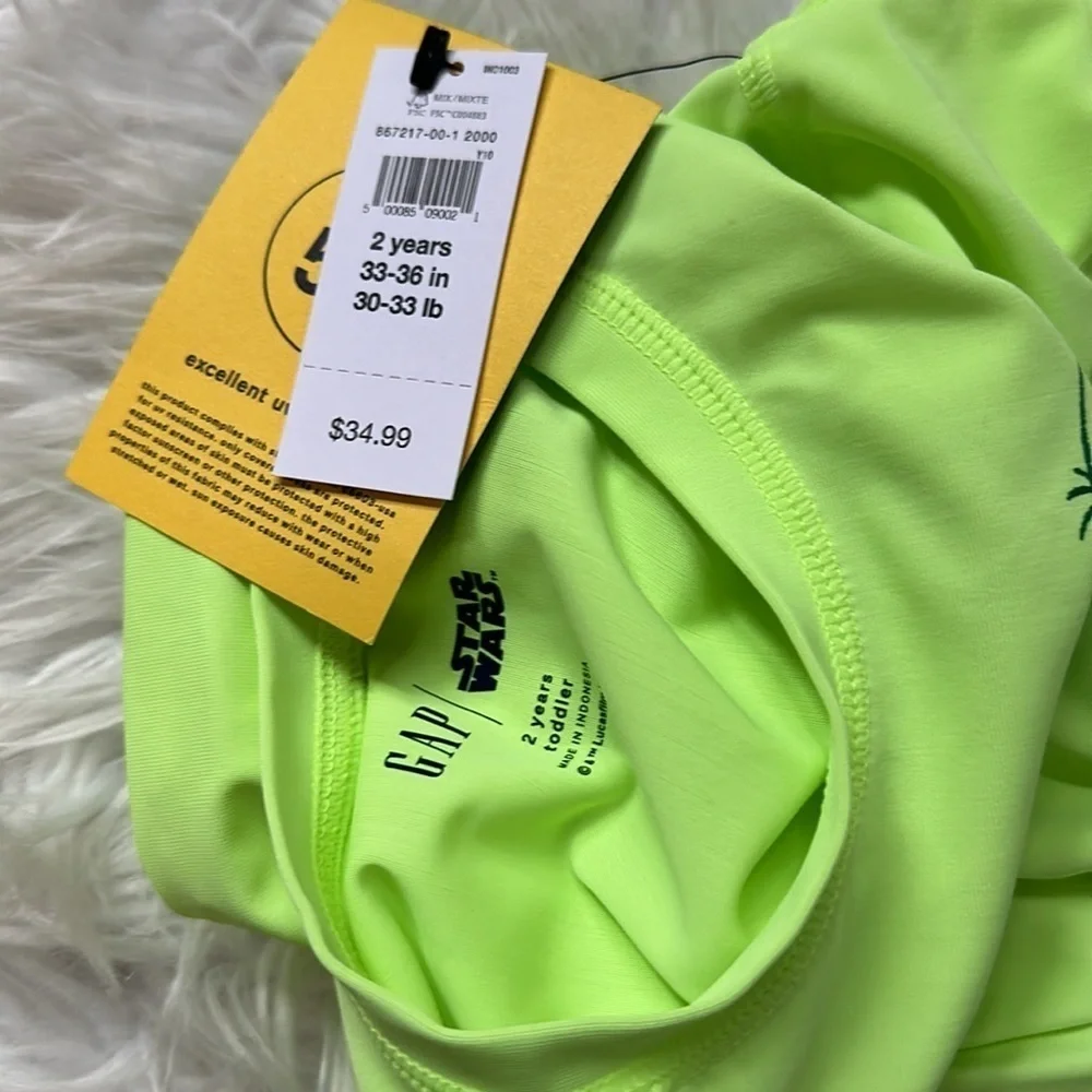 Gap long sleeve swim top